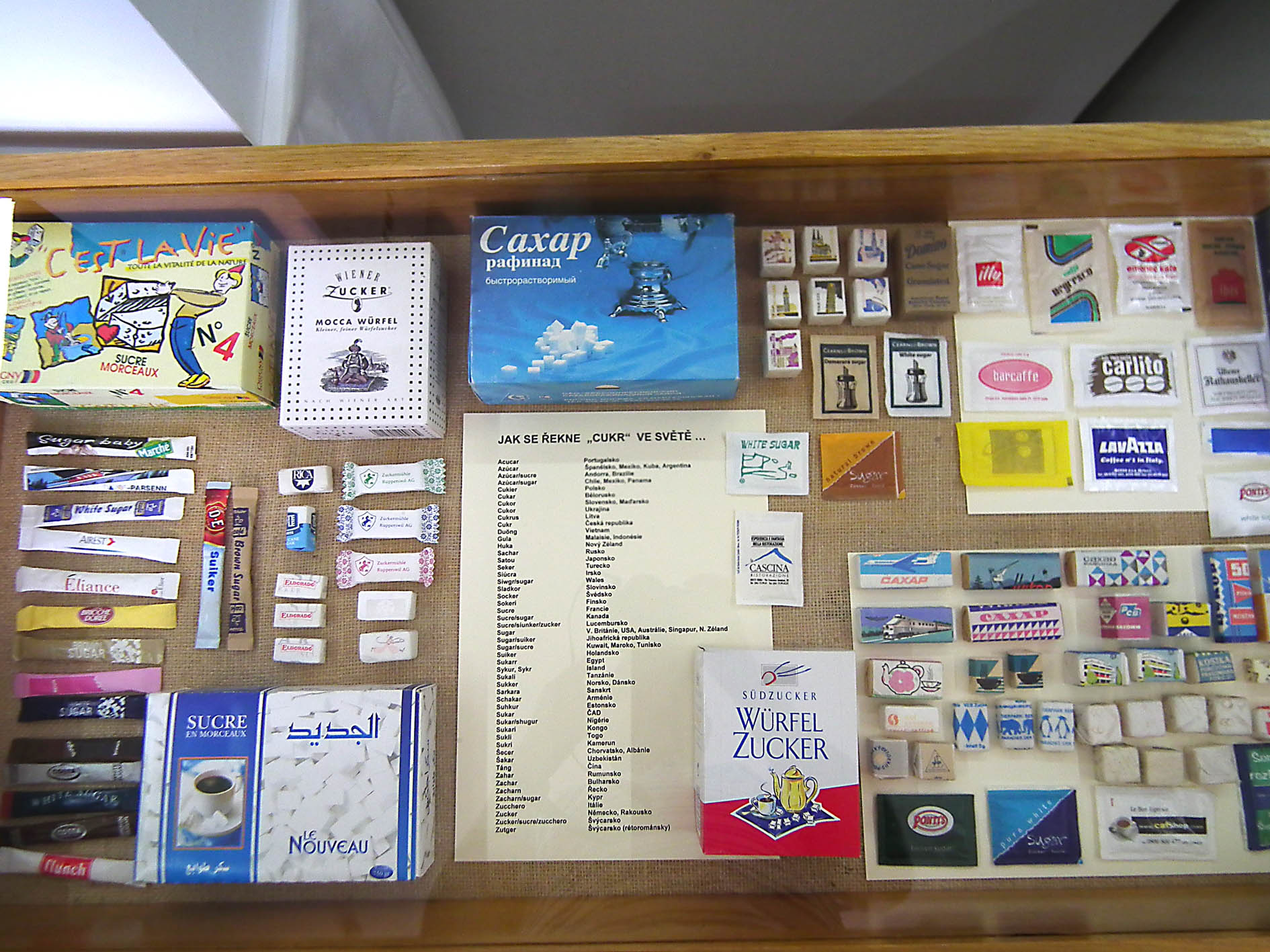 Cukr 012